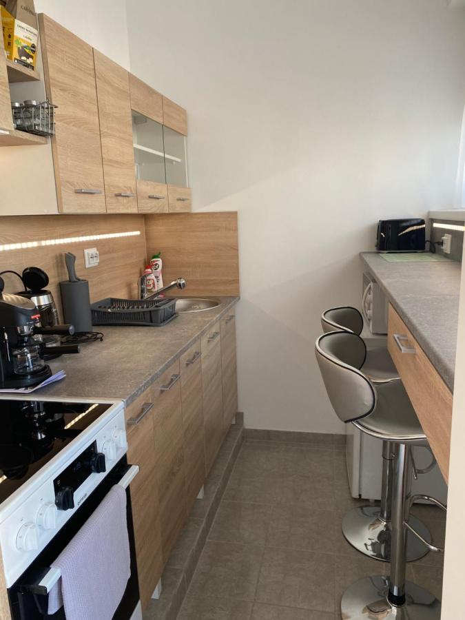 Katica Apartman Дьёр Экстерьер фото